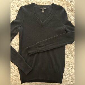 Aqua Black V-Neck Sweater Timeless Design